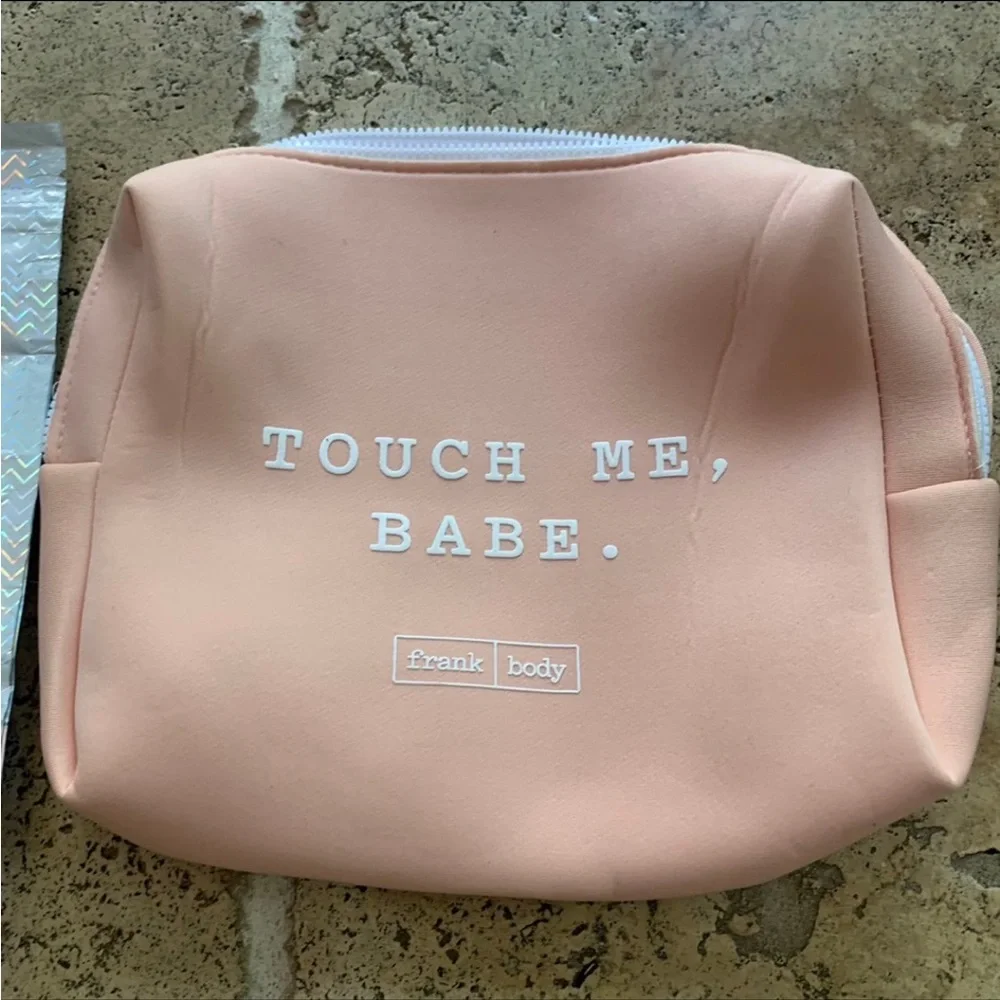 Frank Shimmer Body Scrub Makeup Bag Full size 220 g